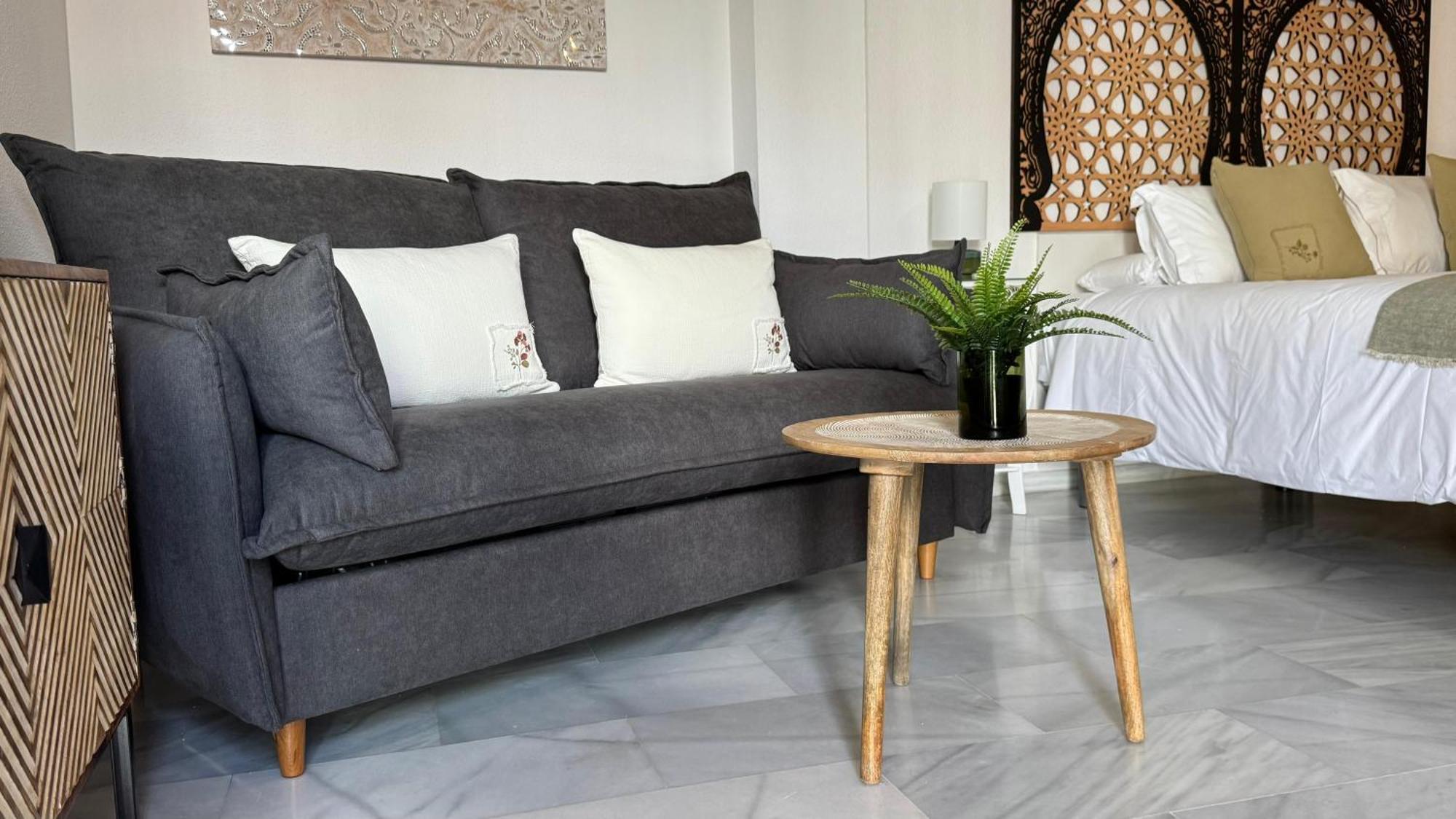 Apartamento La Abadesa De กอร์โดบา ภายนอก รูปภาพ